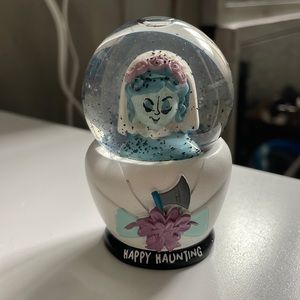 RARE Disney mini snow globe